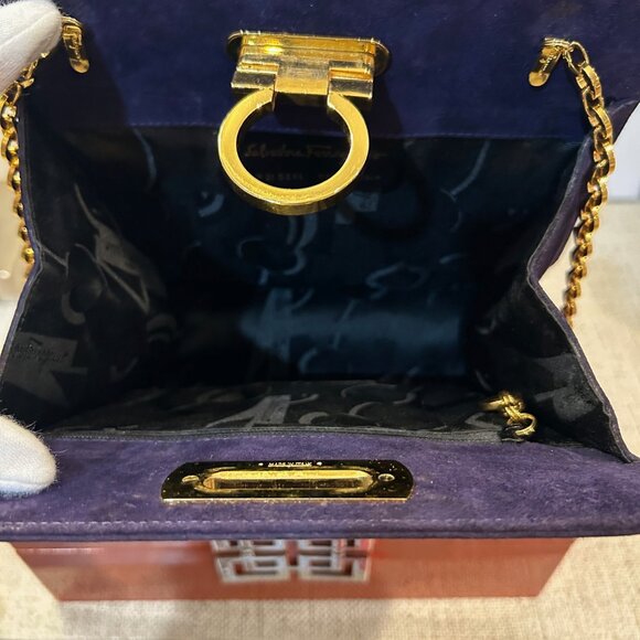 Iconic Vintage Suede Salvatore Ferragamo Princess Diana Clutch Bag Gancini Clasp - Picture 12 of 16